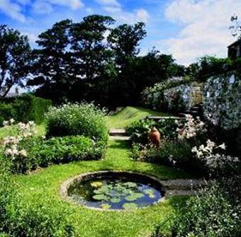 High Buston Hall - the parterre